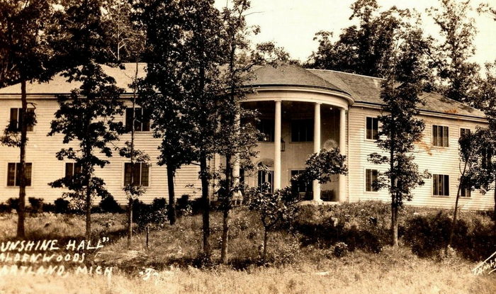 Hartland - Old Post Card Photo (newer photo)